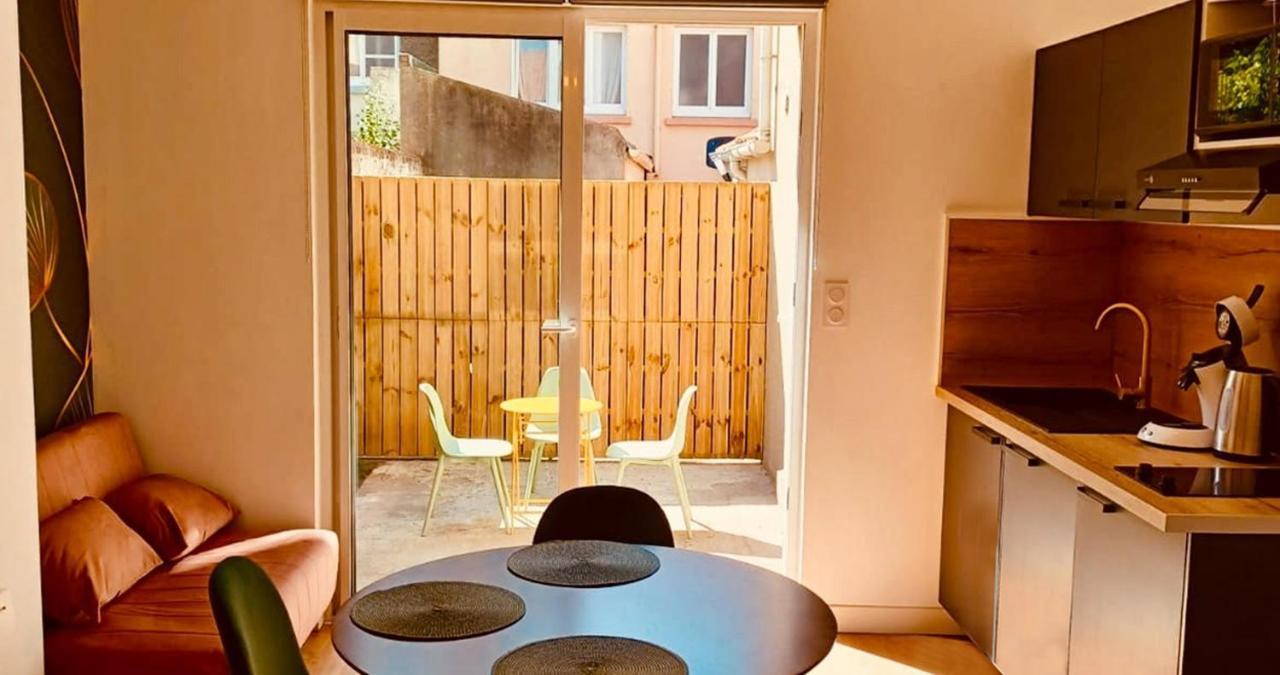 Chez Gatsby Apartment Calais Bagian luar foto