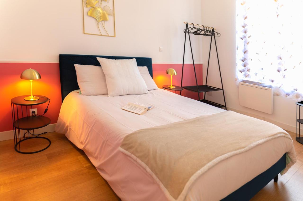 Chez Gatsby Apartment Calais Bagian luar foto